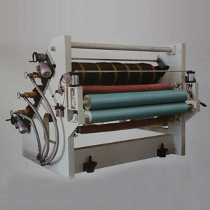Three roll forming machine
