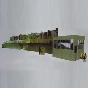 Continuous aluminium roll device of the lacquer that bake